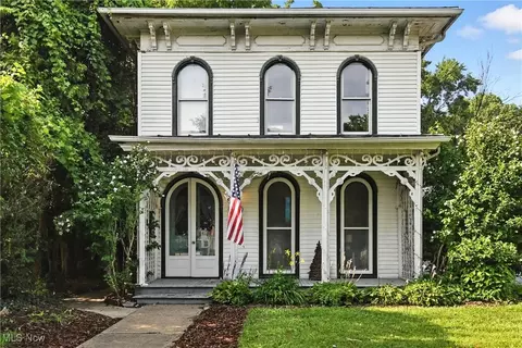 919 W High St, Mount Vernon, OH 43050