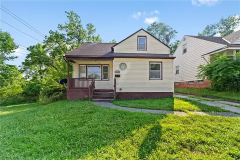 13216 Forestdale Dr, Garfield Heights, OH 44125