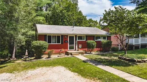 2306 Lincoln Ave, Parkersburg, WV 26101