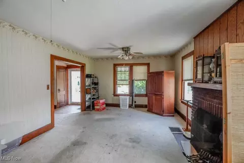449 17th St NE, Massillon, OH 44646 photo 8