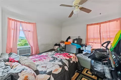 Bedroom - 1498 E 248th, Euclid, OH 44117 photo 3 of 4