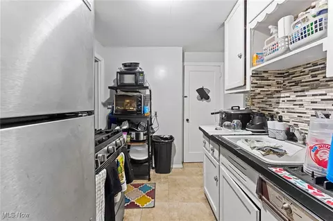 Kitchen - 1498 E 248th, Euclid, OH 44117 photo 3 of 3