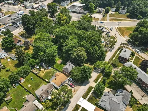 View/Area - 3320 Wilson Ave, Ashtabula, OH 44004 photo 2 of 3