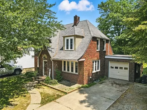 Exterior - 3320 Wilson Ave, Ashtabula, OH 44004 photo 2 of 6