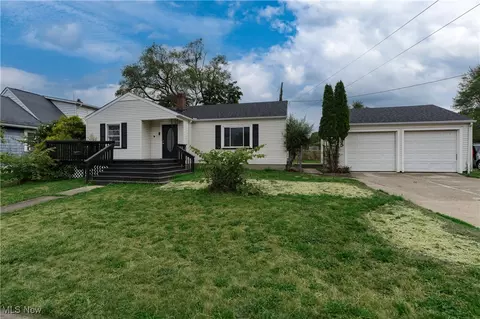 785 Silvercrest Ave, Akron, OH 44314