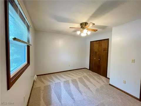 405 Naples Dr, Elyria, OH 44035 photo 30