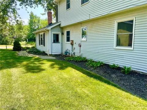 405 Naples Dr, Elyria, OH 44035 photo 40