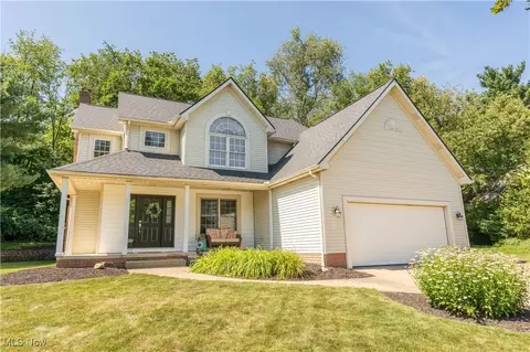 7071 Fenwick Ave NE, Canton, OH 44721