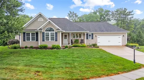 151 Quinn Cir, Millersburg, OH 44654