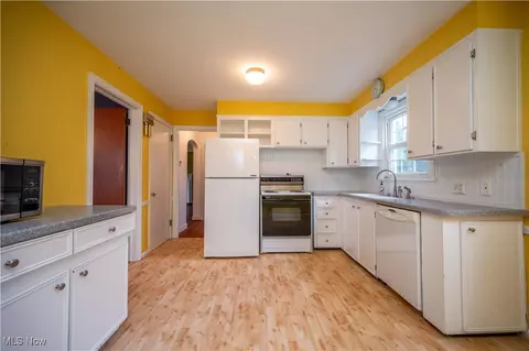159 S Cadillac Dr, Boardman, OH 44512 photo 10