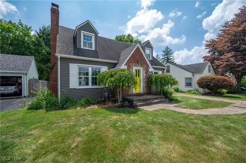 159 S Cadillac Dr, Boardman, OH 44512 photo 3