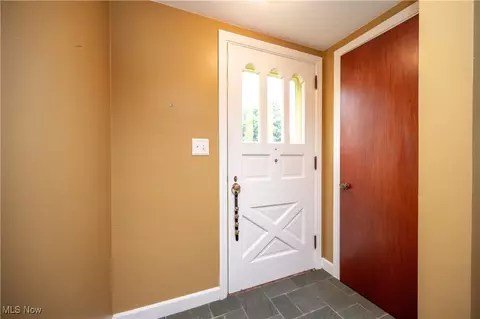 159 S Cadillac Dr, Boardman, OH 44512 photo 4