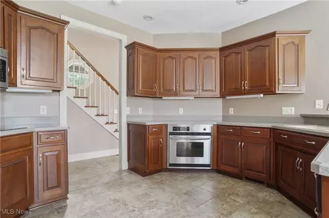 5952 Beach Rd, Wadsworth, OH 44281 photo 11