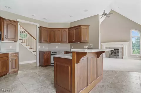 5952 Beach Rd, Wadsworth, OH 44281 photo 9