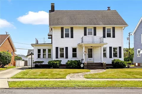 10302 S Highland Ave, Garfield Heights, OH 44125