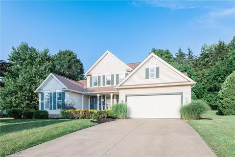 9949 Parkland Dr, Twinsburg, OH 44087