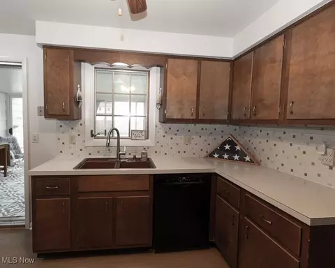 Kitchen - 360 University, Elyria, OH 44035 photo 1 of 7