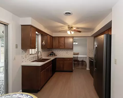 Kitchen - 360 University, Elyria, OH 44035 photo 7 of 7