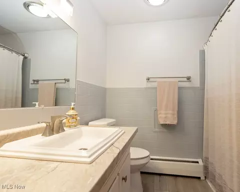 Bath - 360 University, Elyria, OH 44035 photo 2 of 3