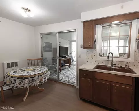 Kitchen - 360 University, Elyria, OH 44035 photo 3 of 7