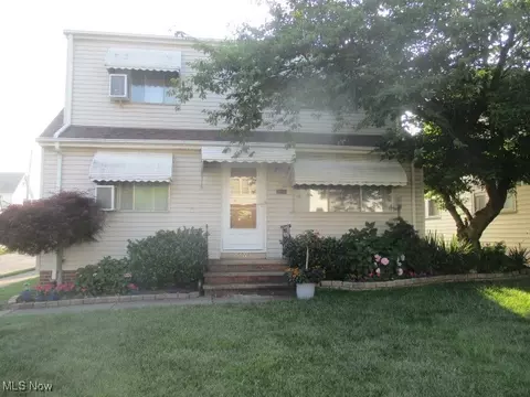 5010 E 110 Th St, Garfield Heights, OH 44125