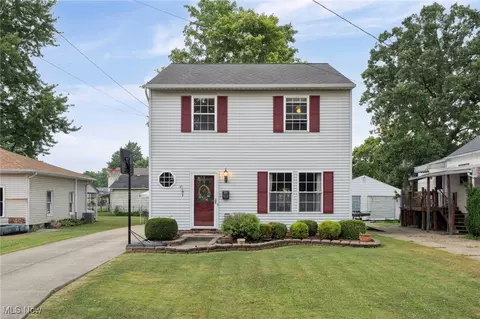 918 E 349th St, Eastlake, OH 44095
