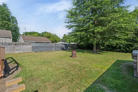 756 Infirmary Rd, Elyria, OH 44035 photo 28