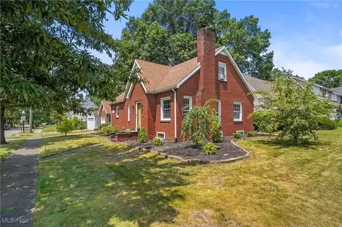 445 E Catawba Ave, Akron, OH 44301 photo 36