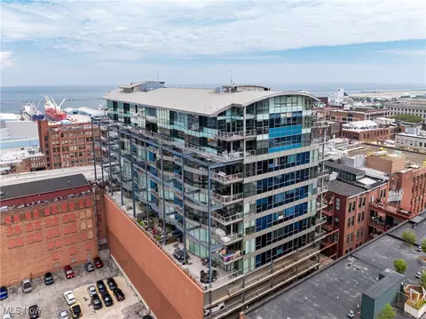 701 W Lakeside Ave #606, Cleveland, OH 44113