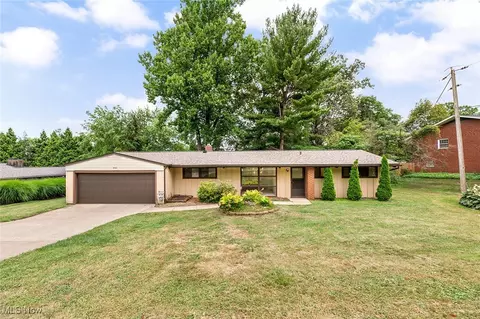 650 Hampshire Rd, Fairlawn, OH 44333