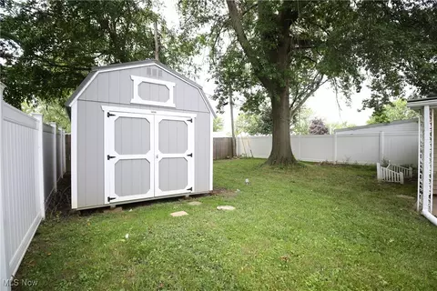 2906 Goble Dr, Lorain, OH 44055 photo 18