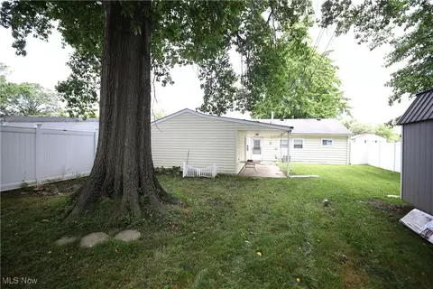 2906 Goble Dr, Lorain, OH 44055 photo 19