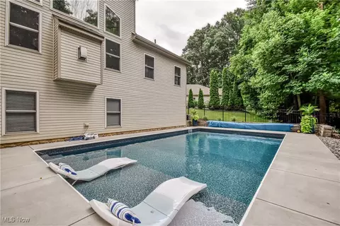 5736 Silvertree Ct, Madison, OH 44057 photo 5