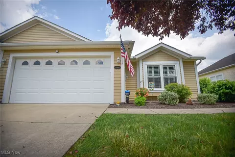 3899 Fennway Blvd, Medina, OH 44256