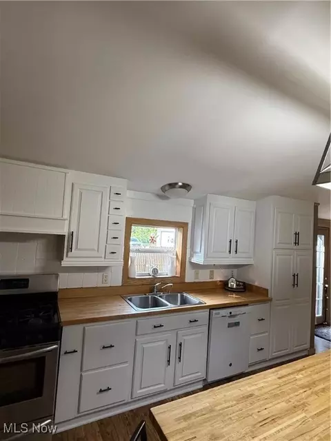 3868 Cook Rd, Rootstown, OH 44272 photo 13