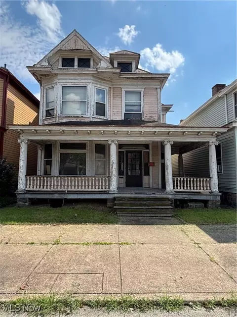 312 W Sixth St, East Liverpool, OH 43920