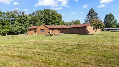 4015 Lace Rd NW # -1, Malvern, OH 44644