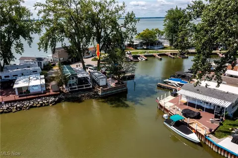 2200 S Harborview Dr #45, Lakeside Marblehead, OH 43440