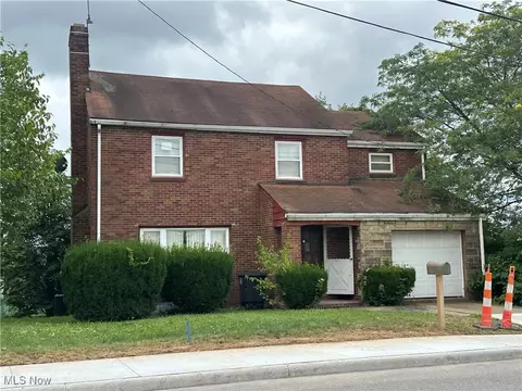 109 Lovers Ln, Steubenville, OH 43953