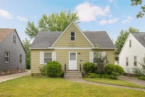 12208 Kensington Ave, Cleveland, OH 44111