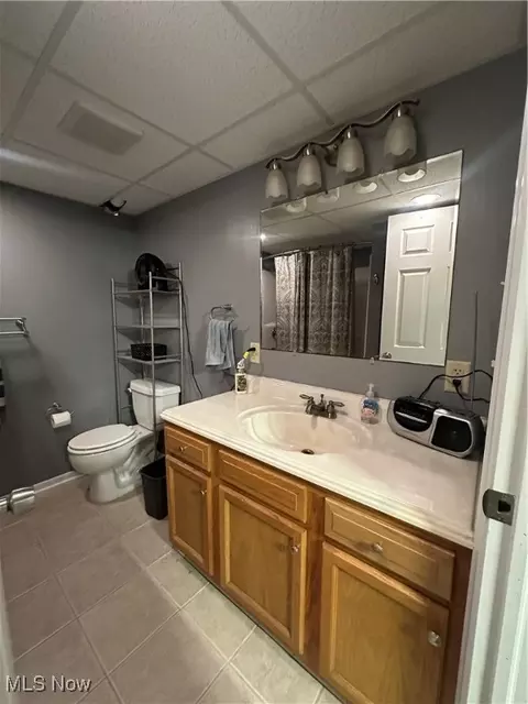 Bath - 4885 Fields Ave SW, Canton, OH 44706 photo 4 of 4