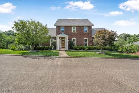 280 Jersey Dr, Moundsville, WV 26041