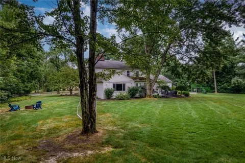 Exterior - 390 Willard Rd, Aurora, OH 44202 photo 7 of 8