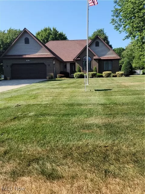 522 Joann Dr, Conneaut, OH 44030
