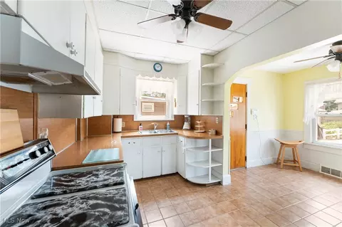 Kitchen - 327 Bellflower Ave NW, Canton, OH 44708 photo 1 of 2