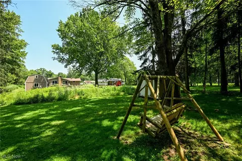 7926 Wright Rd, Broadview Heights, OH 44147 photo 8