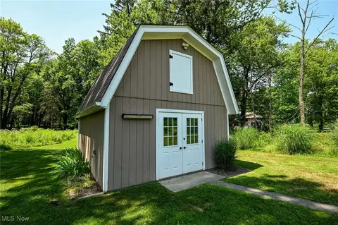 7926 Wright Rd, Broadview Heights, OH 44147 photo 7