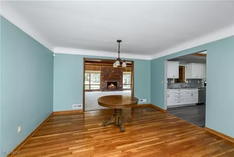 7926 Wright Rd, Broadview Heights, OH 44147 photo 16