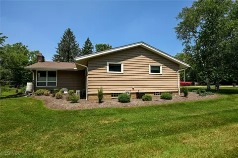 7926 Wright Rd, Broadview Heights, OH 44147 photo 12