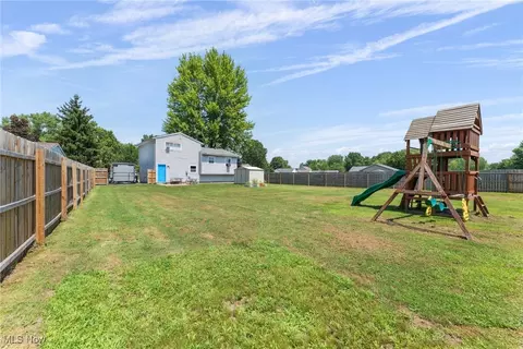 9900 Belden Dr, Windham, OH 44288 photo 24